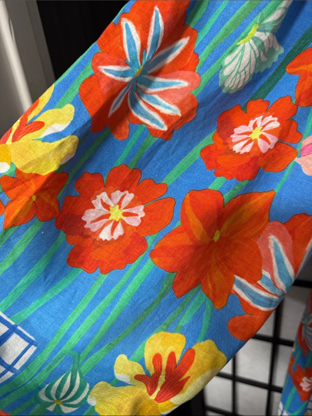 FARM Rio Blue Floral Puff Sleeve Mini Dress Size L Colorful Garden Print - Picture 14 of 15